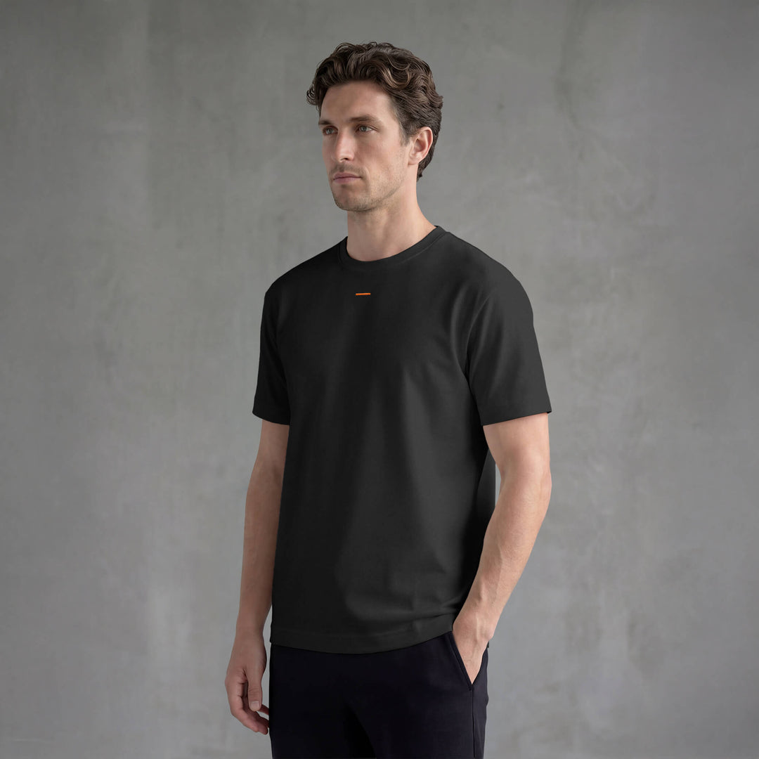 RAISE THE BAR — Camiseta Manga Corta