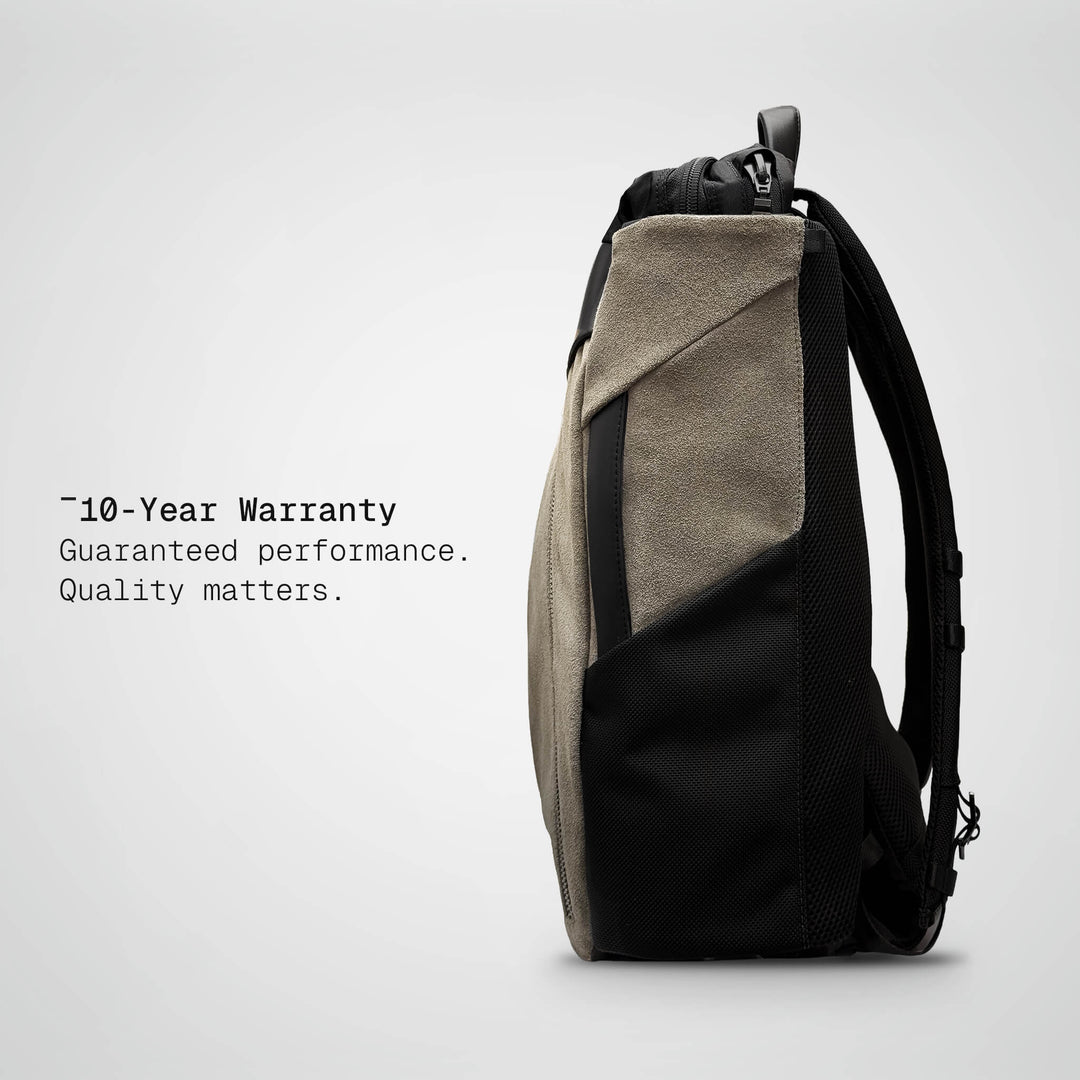 SHIELD SPEED BACKPACK Titanio — Edición Limitada
