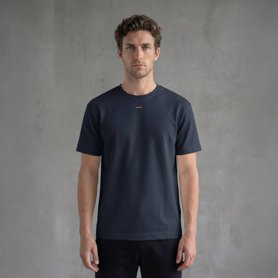 RAISE THE BAR — Camiseta Manga Corta