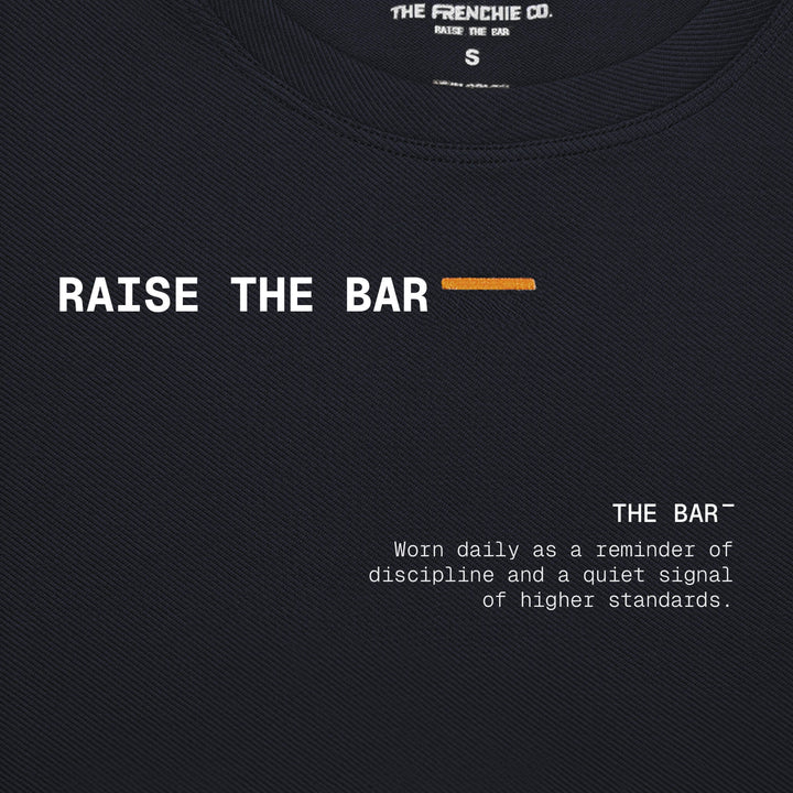RAISE THE BAR — Camiseta Manga Corta