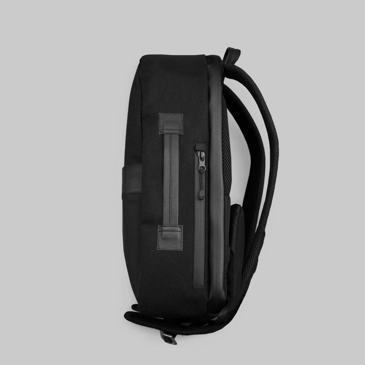 SL SPEED BACKPACK 18L - The Frenchie Co