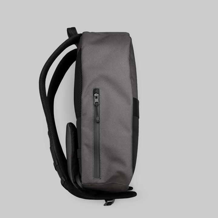 SL SPEED BACKPACK 18L - The Frenchie Co