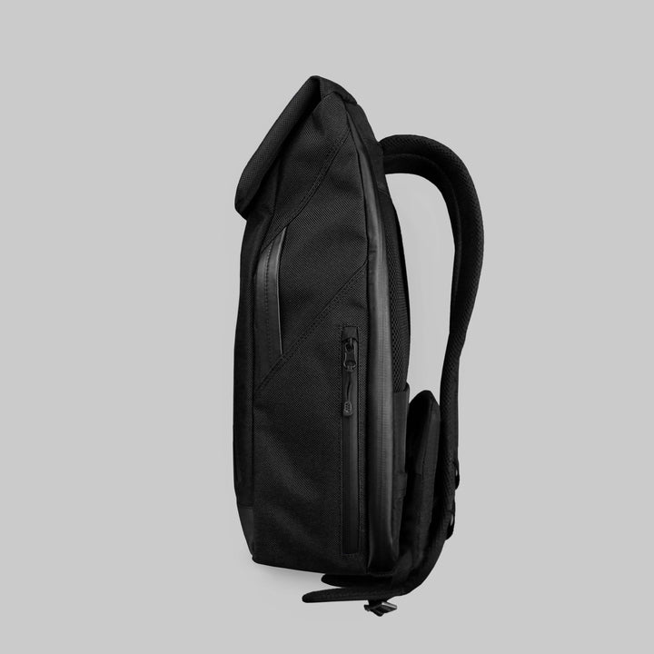 SL SPEED BACKPACK 23L - The Frenchie Co