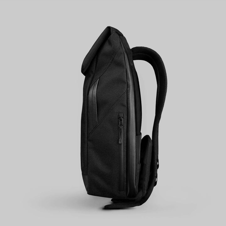 SL SPEED BACKPACK 23L - The Frenchie Co