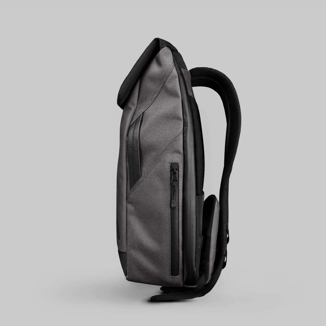 SL SPEED BACKPACK 23L - The Frenchie Co